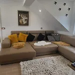 Vila Hojnik *