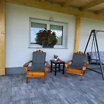Hojnik Vila *