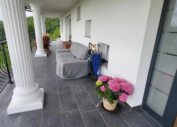 Hojnik * Videm pri Ptuju